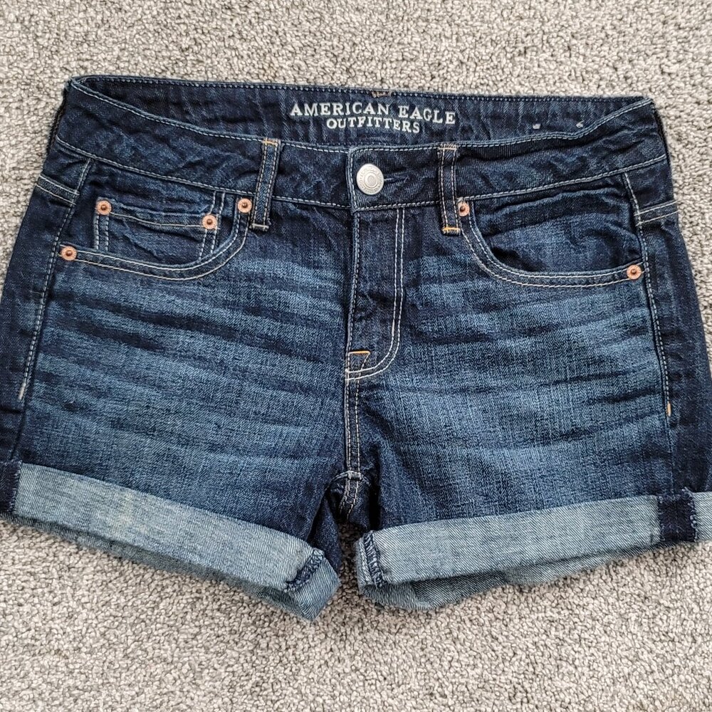 American Eagle Cuffed  Blue Jeans Size 4 - 3.5 Inch inseam